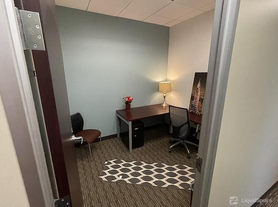 Working at Regus | Promenade Circle at Sacramento