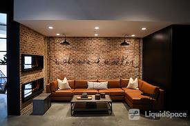 Roam Buckhead - Peachtree
