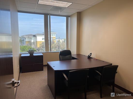 Working at River Park Executive Suites at Oxnard