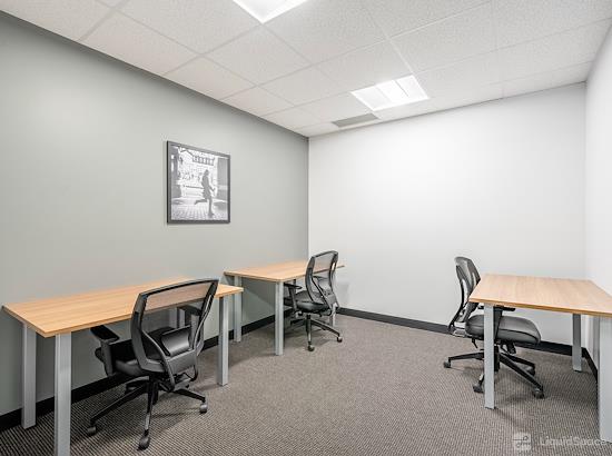 Working at Regus | Levis at Levis