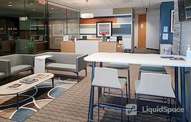 Regus | Wells Fargo Center