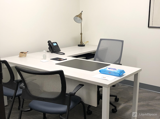 Working at Office Evolution - Bellevue South at Bellevue