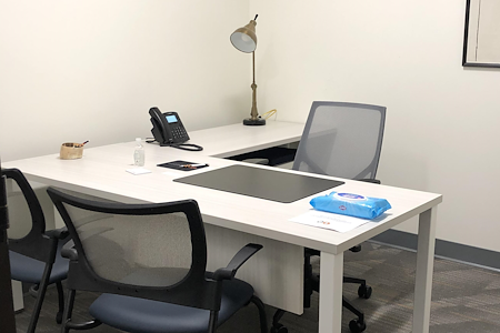 Office Evolution - Bellevue South - Day Office #153