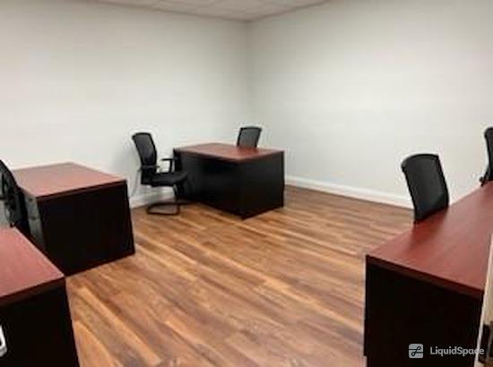 Working at Crown Center Executive Suites (CCESuites) at Fort Lauderdale