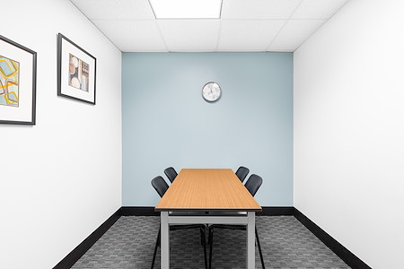 Regus | TD Canada Trust - Meeting Room
