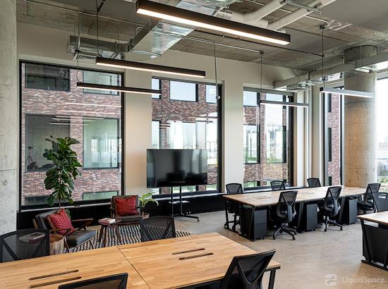Working at Mindspace Williamsburg at Brooklyn