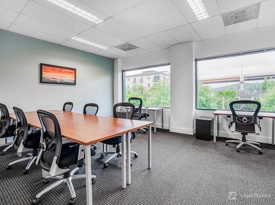 Working at Regus | River Park Center at Portland