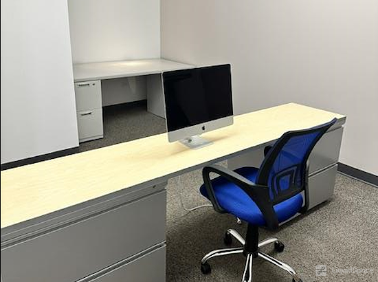 Working at Office Evolution - Roselle at Roselle