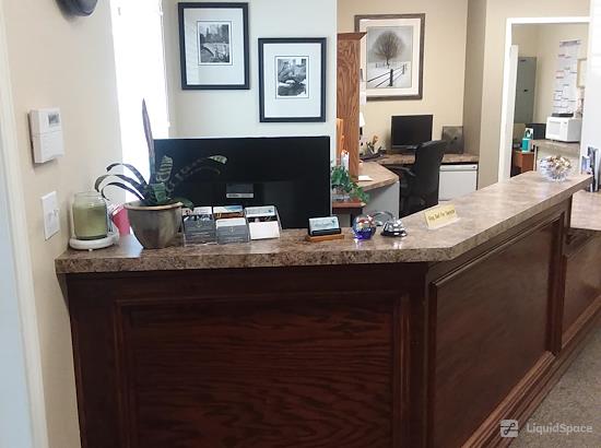 Working at Jurupa Valley Executive Suites at Riverside