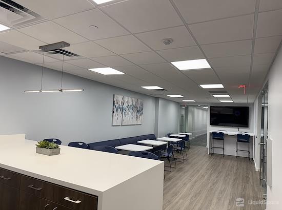 Working at Office Edge - Fort Lauderdale at Fort Lauderdale