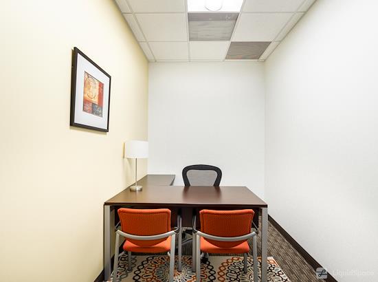 Working at Regus || The Summit at McKinney