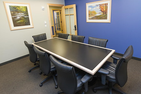 Intelligent Office - Boston - Medium Conf Room  2