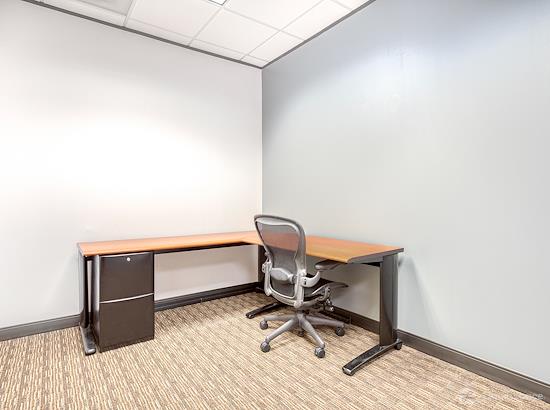 Working at Regus | Commerce Plaza at Overland Park