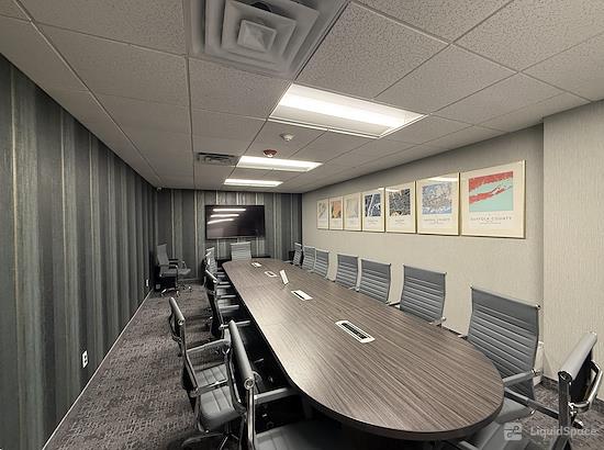 Working at Cosmo Office Spaces at Woodbury