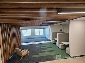 Launch Coworking Space - Downtown