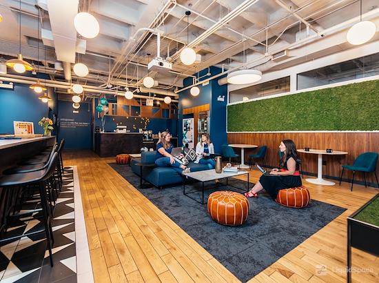Working at Expansive - 100 S. State Street at Chicago