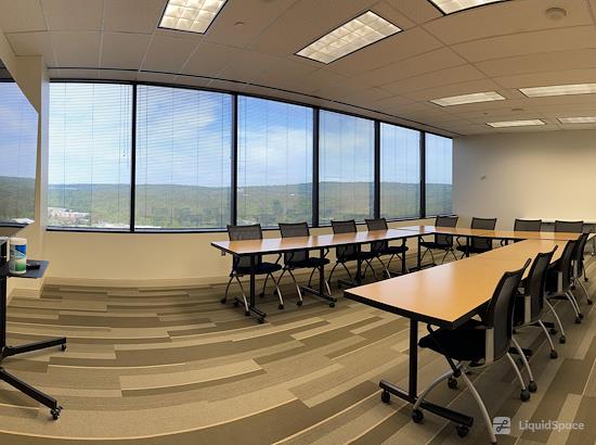 Working at Werkplās Hoover at Birmingham