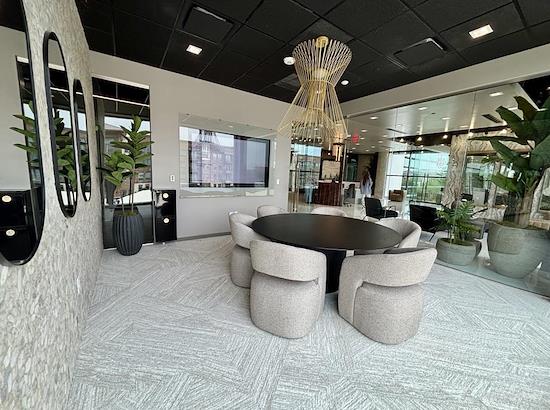 Working at Lucid Private Offices | Grapevine - Coppell at Grapevine