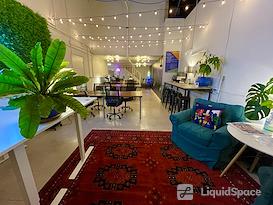 Davis Coworking @ Olive