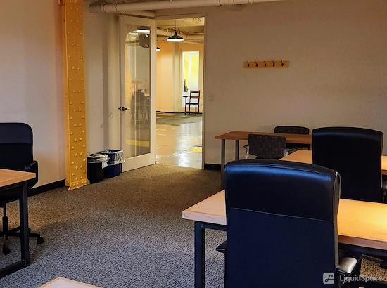 Working at Cubit Coworks at Holyoke