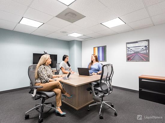 Working at Regus | Dadeland at Miami