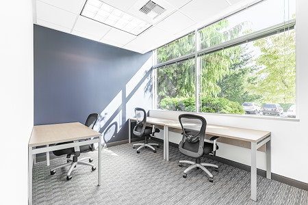 Regus | WA, Bothell- Canyon Park West - Day Desk