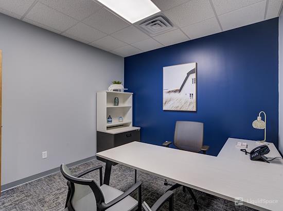 Working at Kon-Nik Office Suites at Henrico