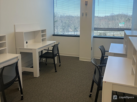 Working at Oasis Office Space- Lanham at Lanham