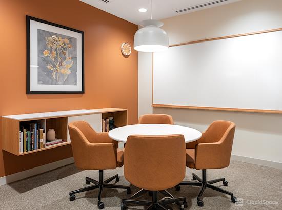 Working at Regus || 111 Congress at Austin
