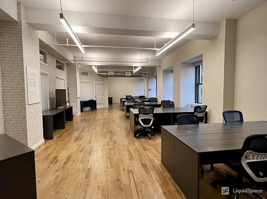 Working at Select Office Suites - 90 Broad St. at New York