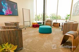 4 & Co Coworking Spaces - Land O' Lakes