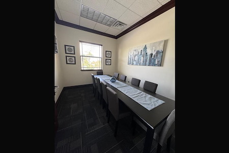 Remote Workspace and Reading Lounge - Suite #9
