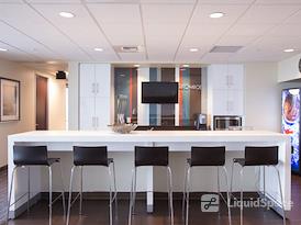 Regus || Liberty Centre Lloyd District