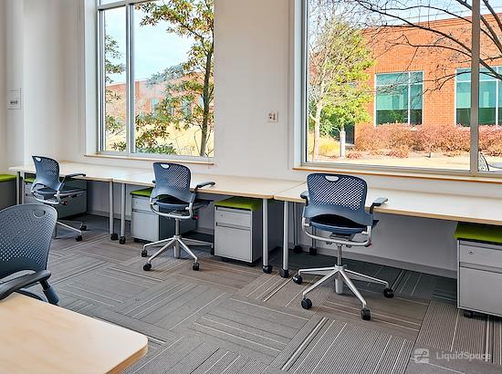 Working at Regus | Warrendale - Pennwood Pl at Warrendale