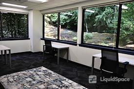 Regus | HQ | Issaquah