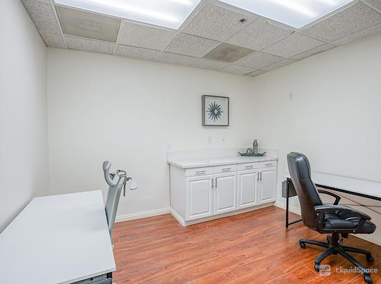 Working at Crystal Workspaces at Lomita
