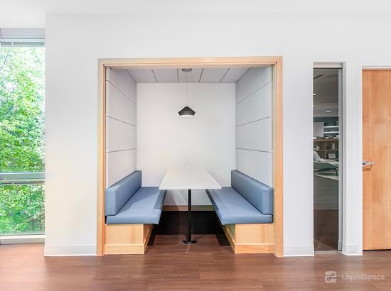 Working at Regus | Mansell at Alpharetta