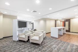 Regus | Vero Beach – Miracle Mile Plaza