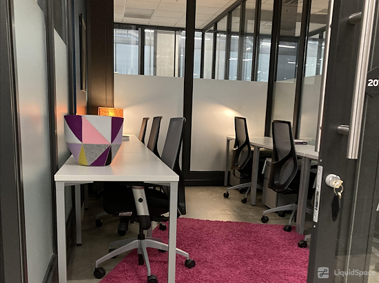 Working at SPACES | Mission & 3rd at San Francisco