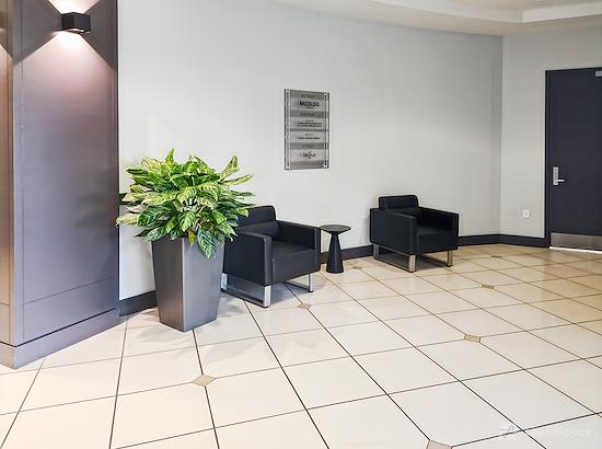 Working at Regus | FL, Orange Park - Crossing Blvd at Orange Park