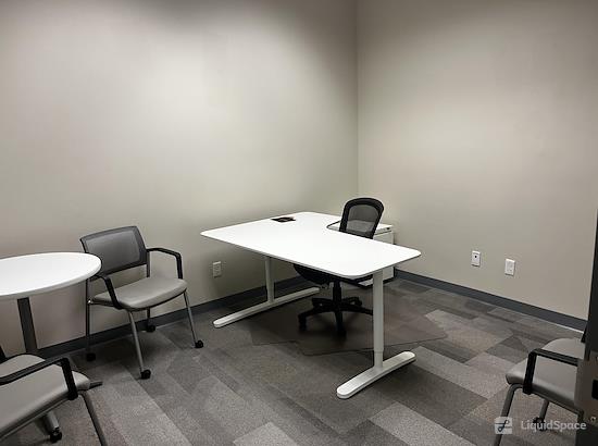 Working at Office Evolution - Overland Park at Overland Park