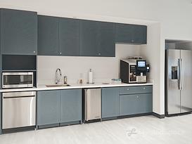Regus | NJ, Marlboro - RT 520