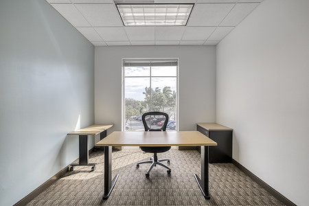 Regus | Heron Bay - Day Desk