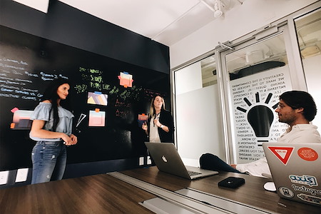 Axis Space - Create 4-5 person Meeting Room