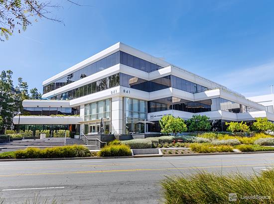Working at CENTRL Office - South Bay II at El Segundo