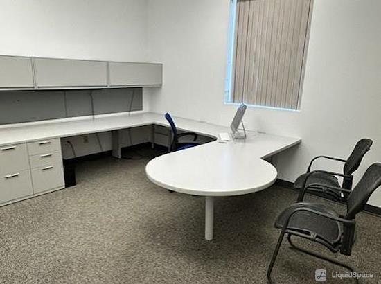 Working at Office Evolution - Roselle at Roselle