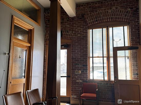 Working at Mesh Cowork at Bakersfield