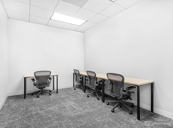 Working at Regus | Melville Expressway II at Melville