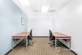 Regus | Cerritos Towne Center
