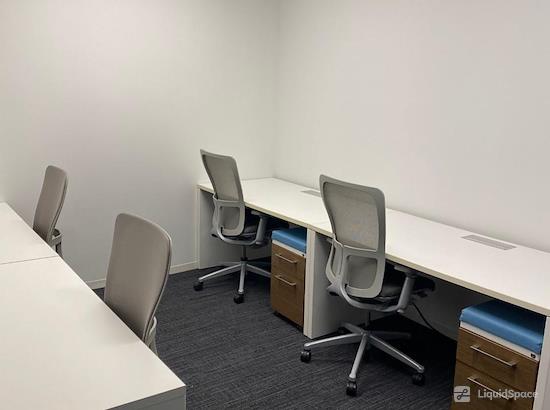 Working at Emerge212 - 1185 Avenue of the Americas at New York